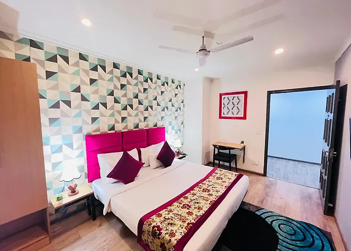 Superior King Room